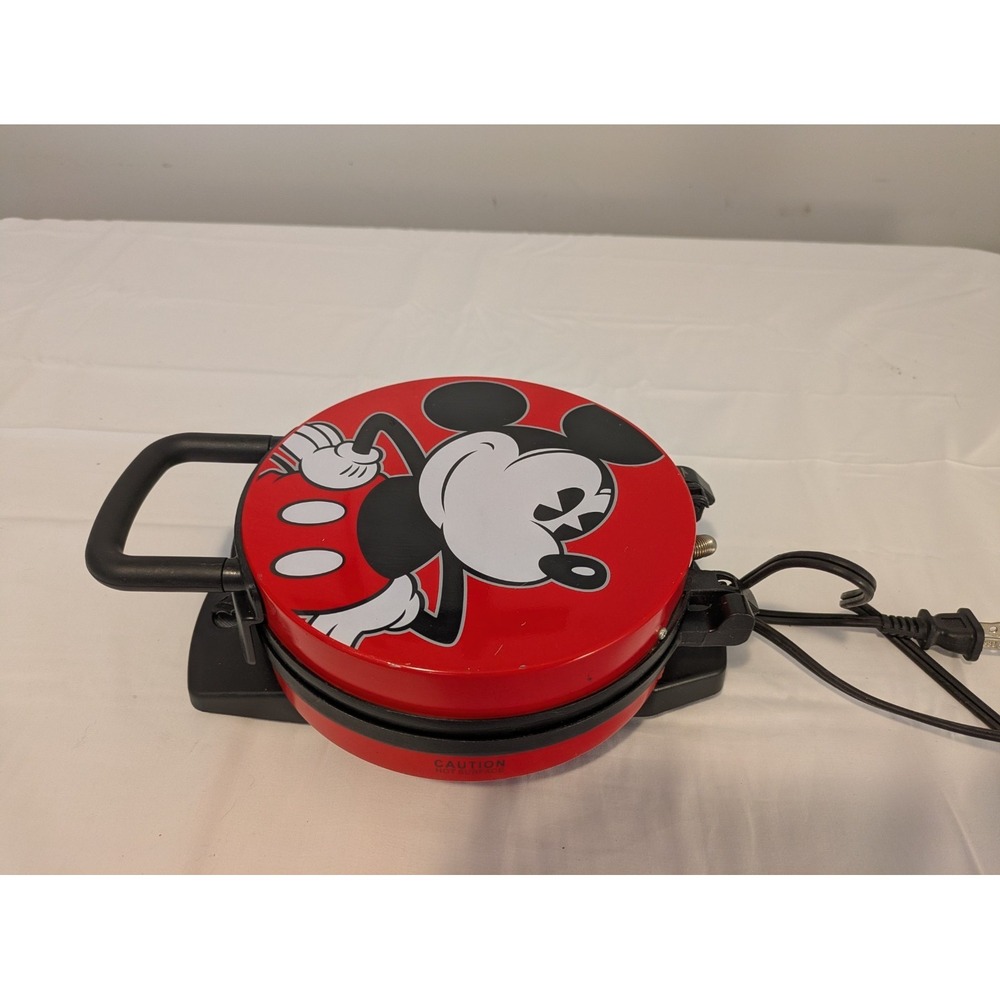 Disney Mickey Mouse 7.5 Inch‎ Waffle Maker (Tested) - Picture 6 of 6